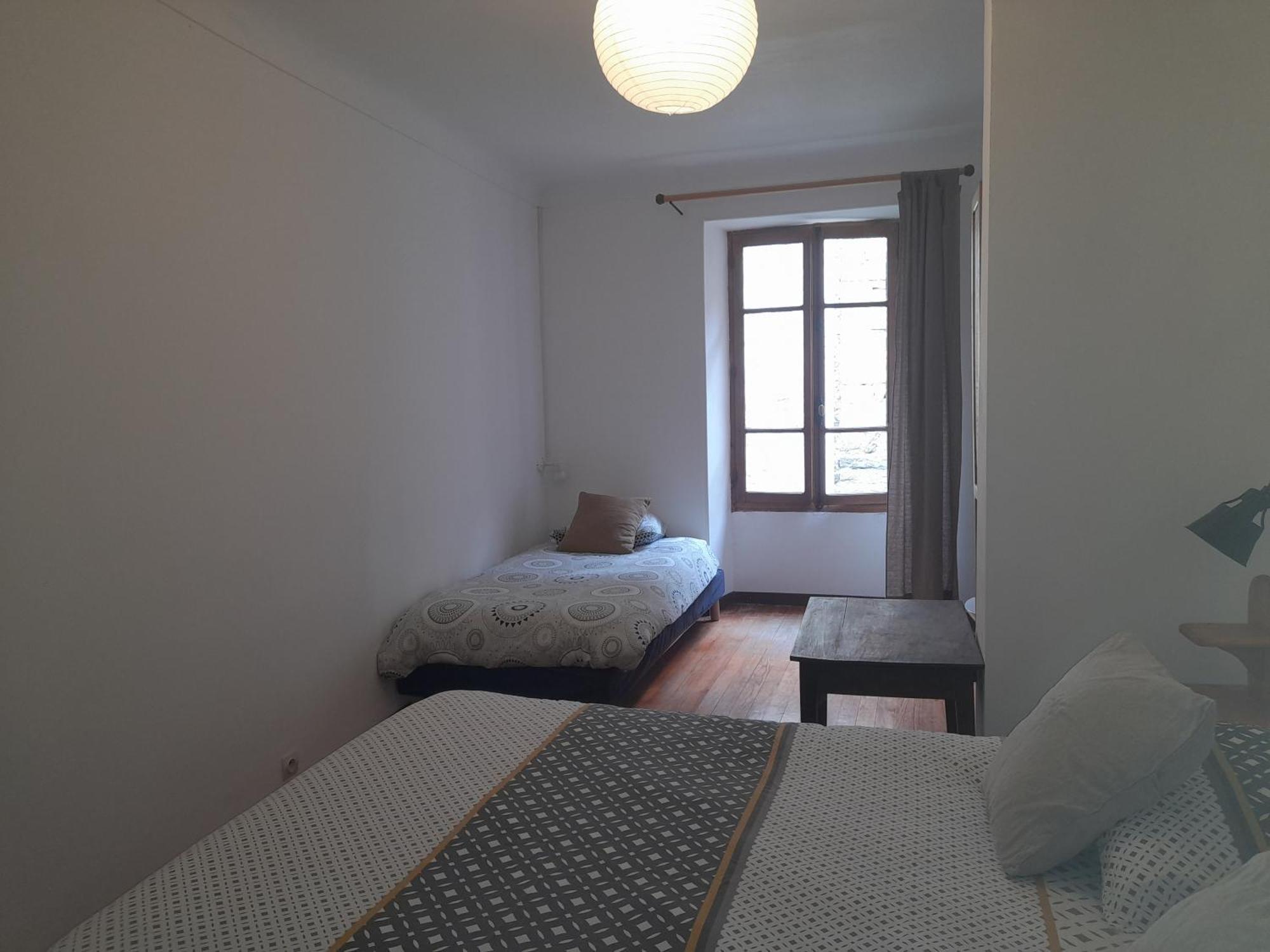 Auberge Du Prieure Saint-André-de-Rosans Quarto foto